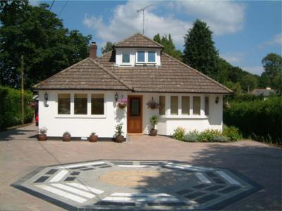 Tara Natural Healing Centre July 2002